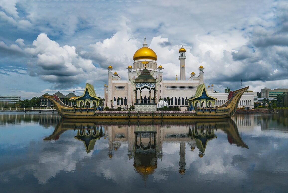 brunei mosque